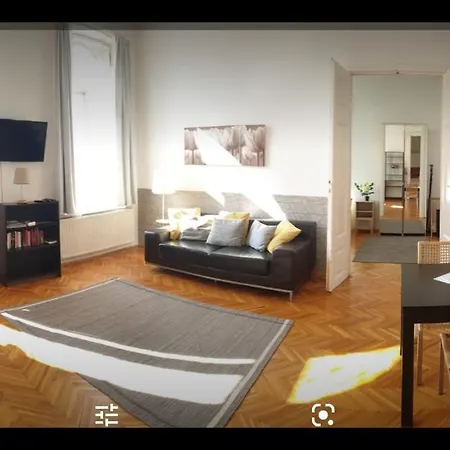 Bazilika 3 Flat Apartment *